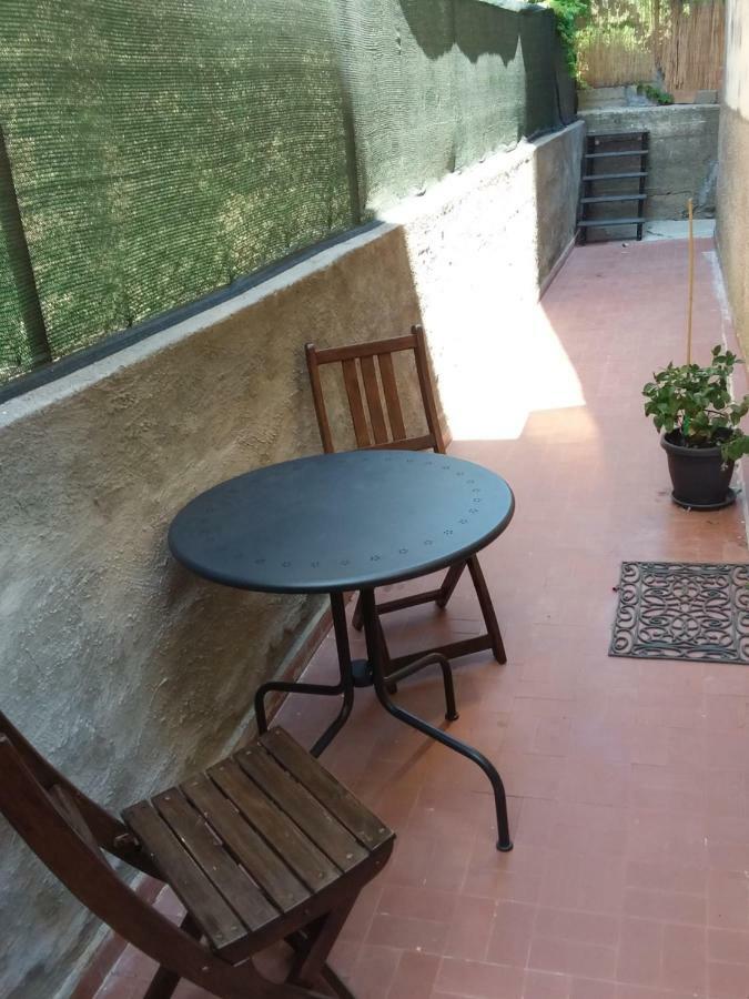 Casa Capri Lägenhet Giardini Naxos Exteriör bild